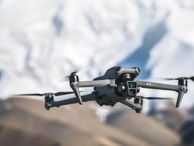View DJI Air 3 specifications and details DJI Air 3 - DJI robot model