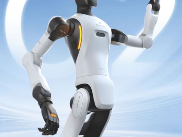 AgiBot G2