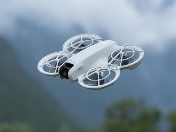 DJI Neo Fly More Combo 1