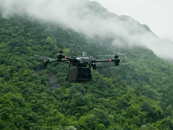 DJI FlyCart 30 1