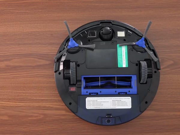 Eufy RoboVac G30 Edge 4