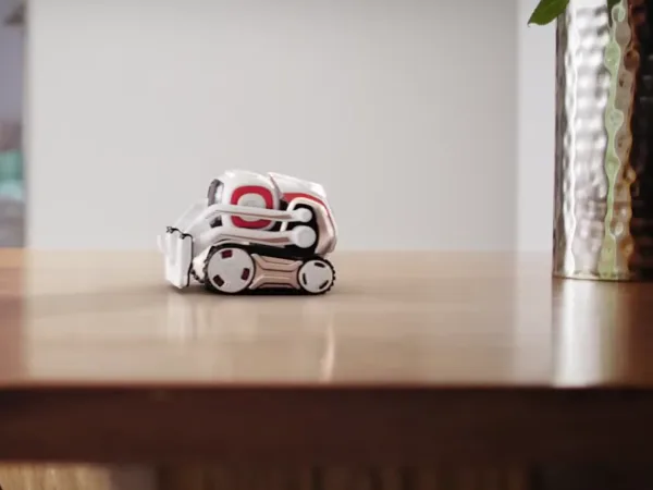 Cozmo 4