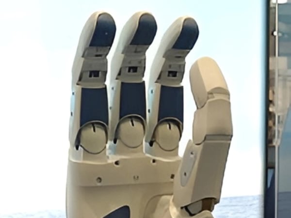 DLR-HIT Hand 1