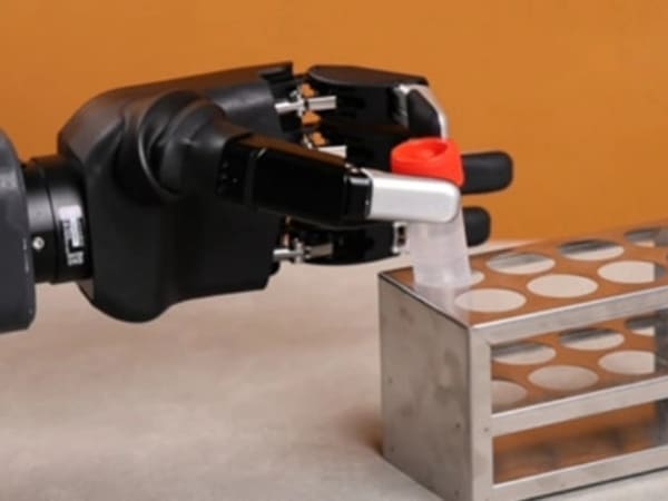 DH-5-6 Dexterous Hand 1