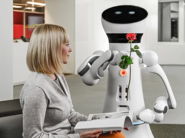 Care-O-bot 4 2