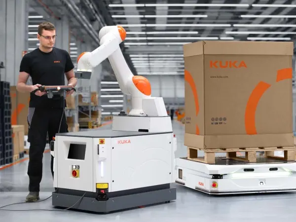 KUKA KMP 1500P 2