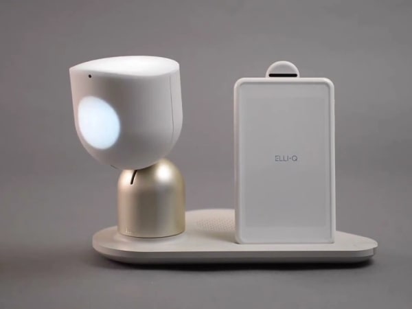 ElliQ 8