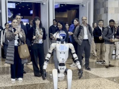 View Henry specifications and details Henry - Salesforce robot model