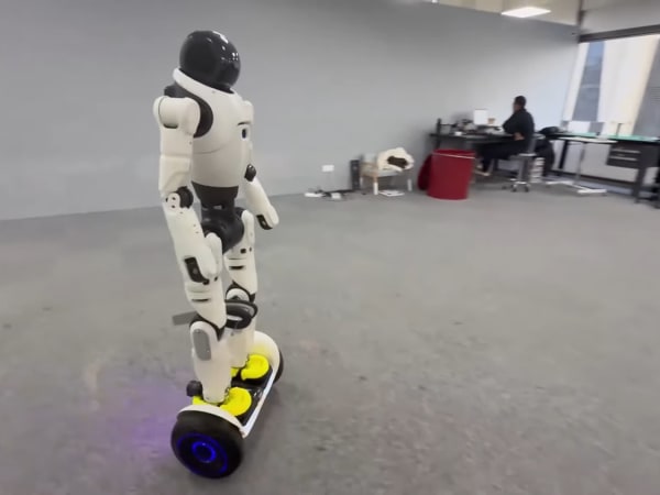 AgiBot X2-N 3