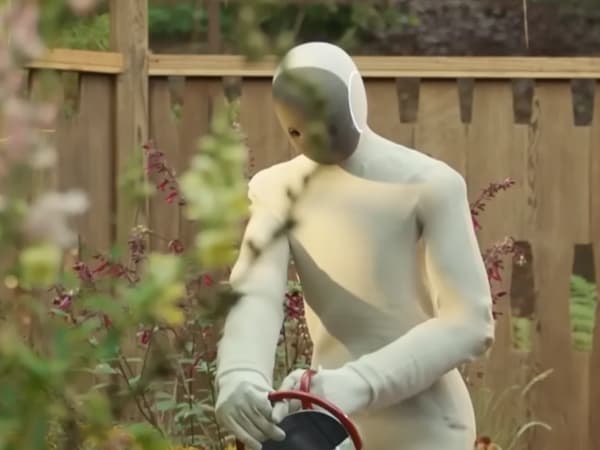 NEO Home Robot 3