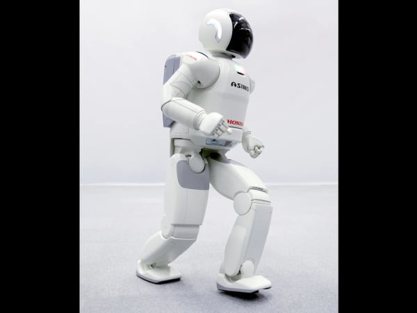 ASIMO 2.0 7