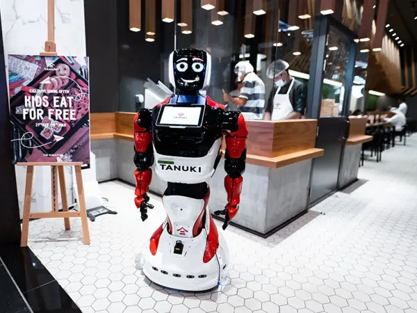 Promobot V.4 2