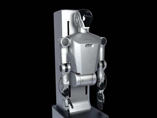 Cyborg W01 7