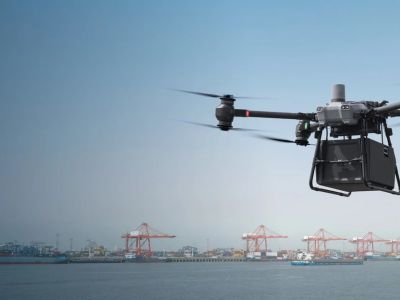 View DJI FlyCart 30 specifications and details DJI FlyCart 30 - DJI robot model