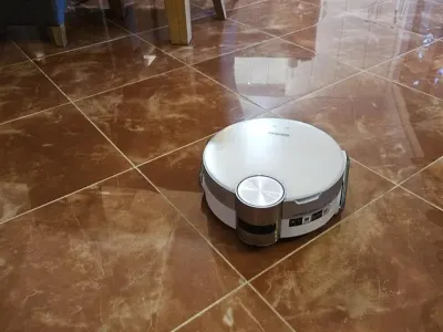 Samsung JetBot AI+ 2.0 3