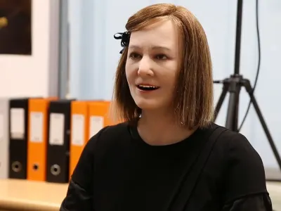 Nadine 2