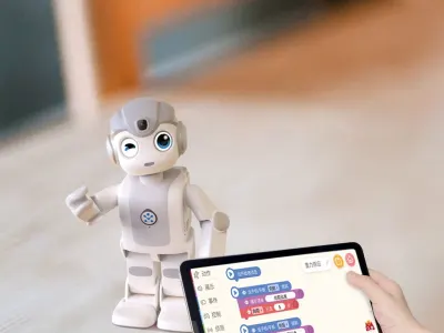 Alpha Mini 8