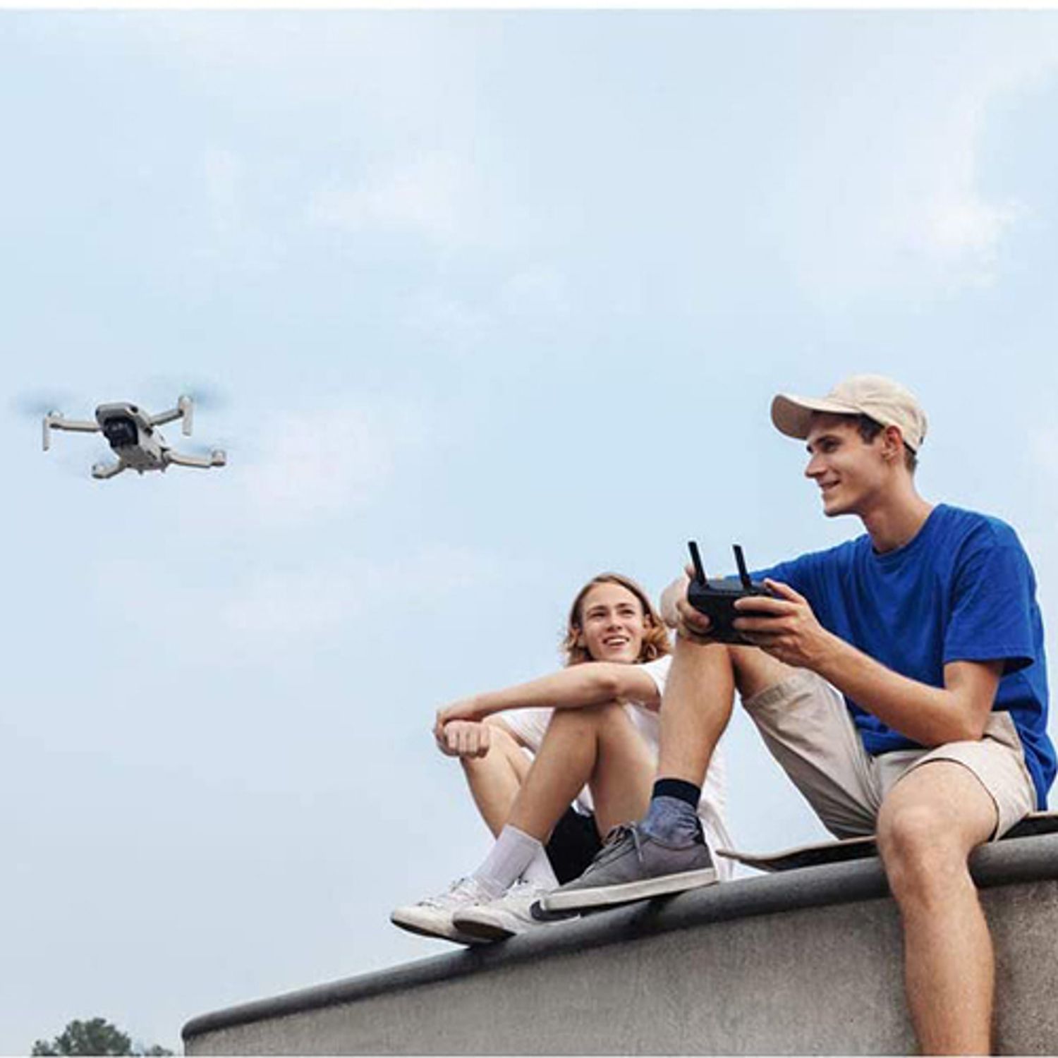 View DJI Mavic Mini Nano Drone specifications and details DJI Mavic Mini Nano Drone - DJI robot model