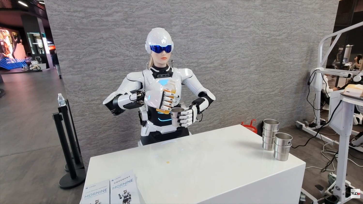 Top 7 Humanoid Robots for Retail & Customer Interaction (2026)