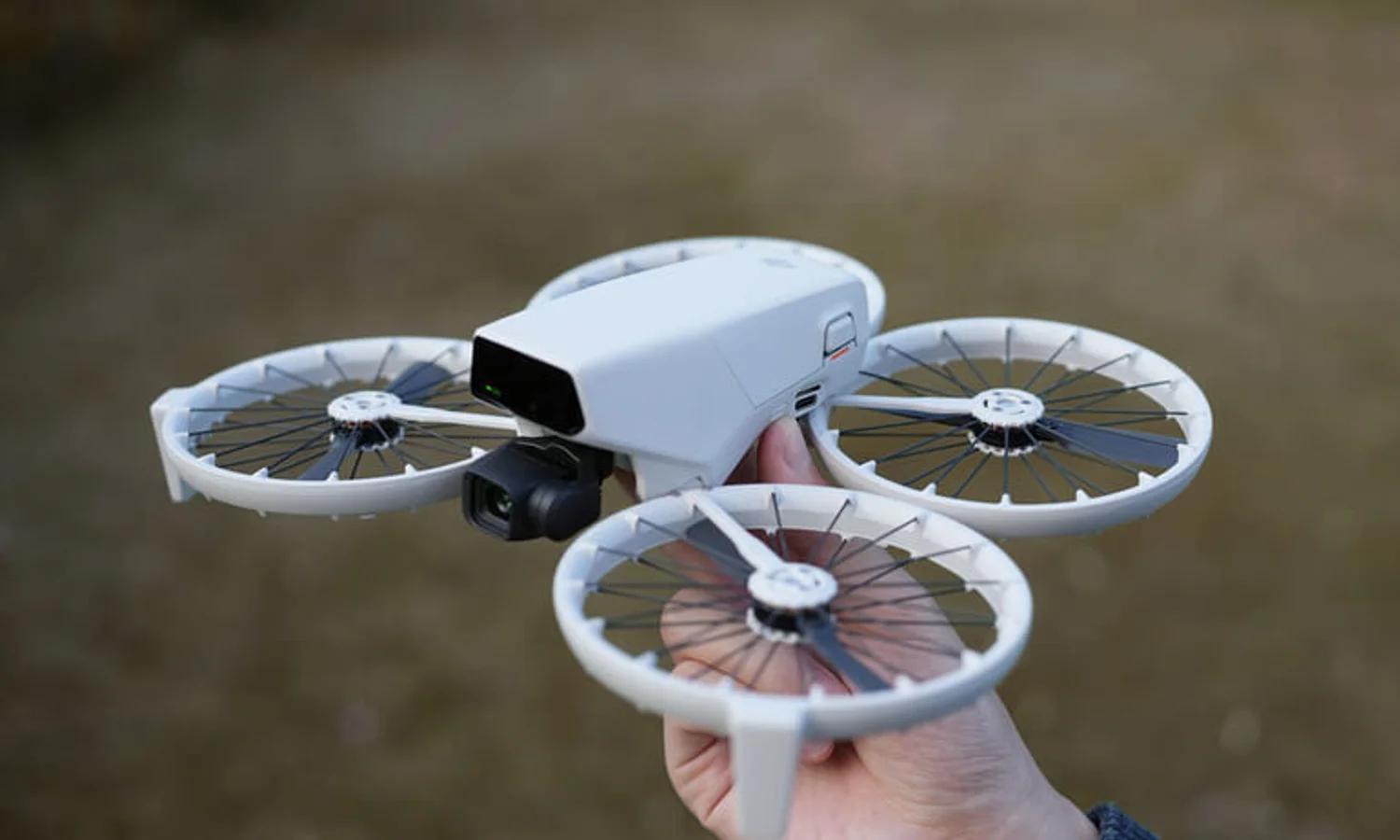 DJI Flip Redefines Compact Drone Performance With 31-Minute Flight Endurance and Professional-Grade Imaging