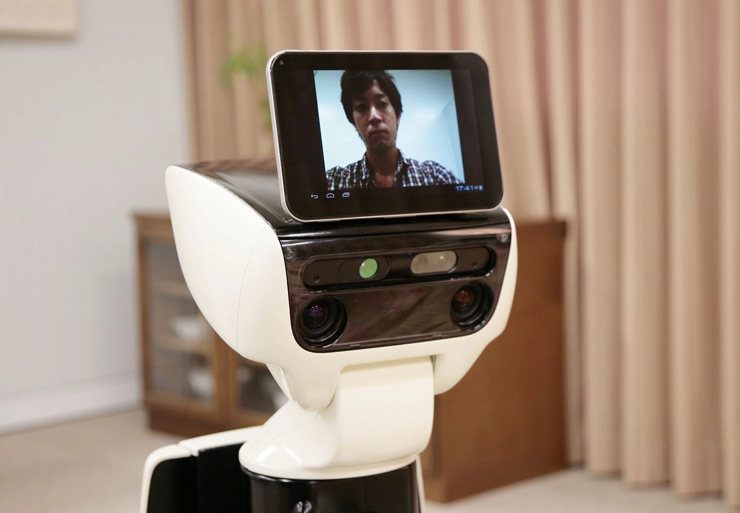 Human Support Robot (HSR)