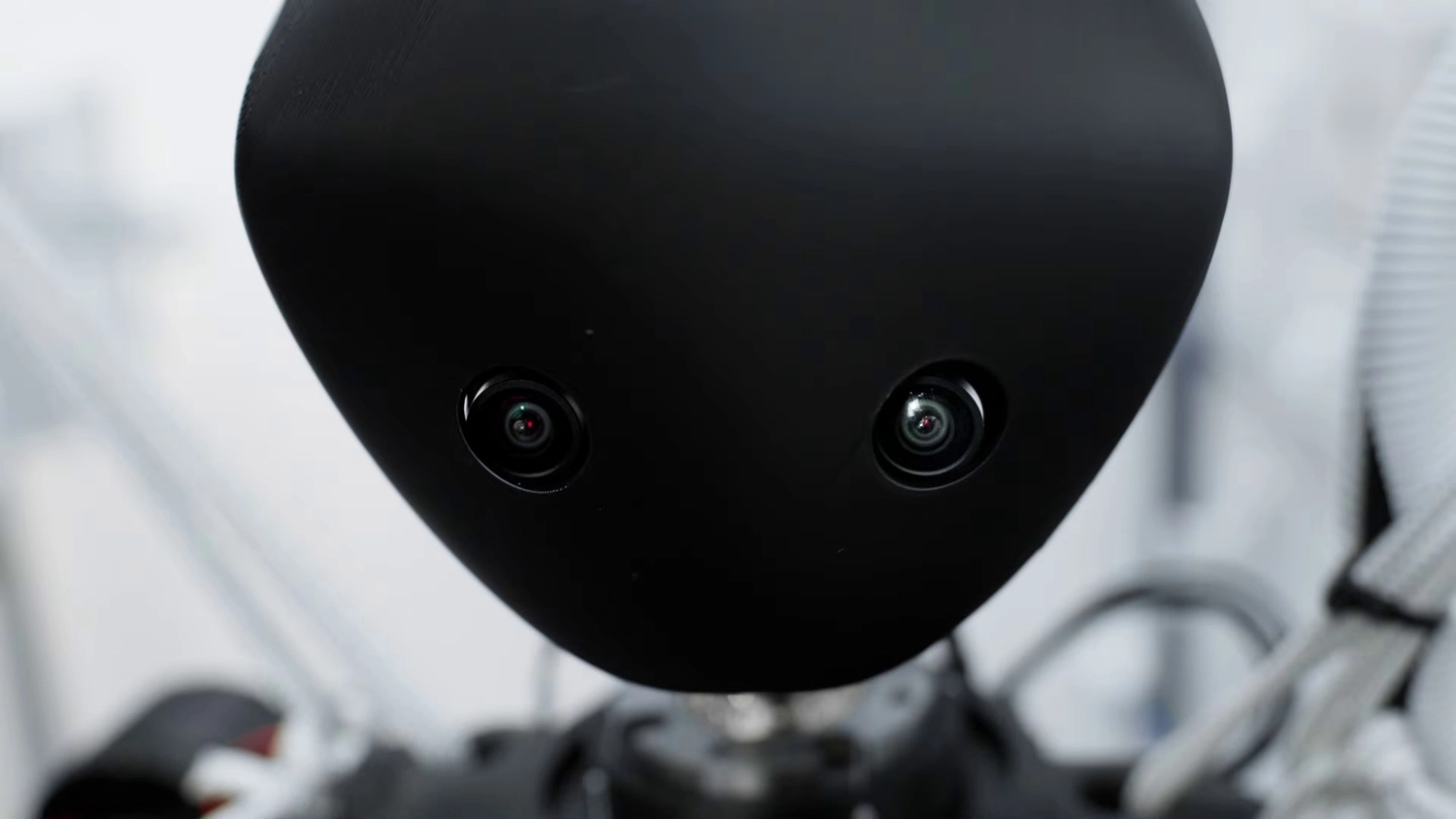 Rokae Delivers Its 10,000th Humanoid Robot Arm, With Five Helios Humanoids Already Working at Schaeffler paragraph media