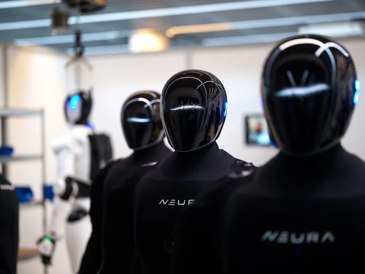 NEURA Robotics Opens Munich RoboGym and Launches 4NE1 Gen 4, a Lighter Humanoid for Series Production